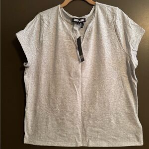 NWT DKNY Women's Light Gray Short Sleeve Tee